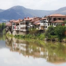 houses building river stream view 7023324